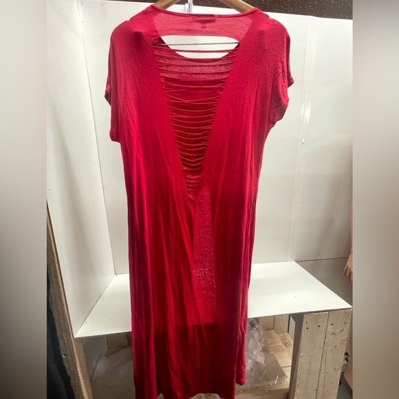 Love J Vibrant Red Backless Dress with Artistic Print - Picture 2 of 4